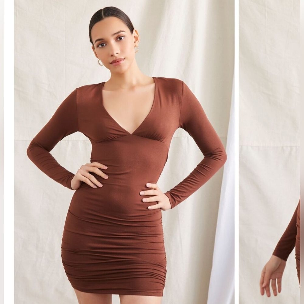 Ruched V beck minidress Large NWT - Picture 1 of 7